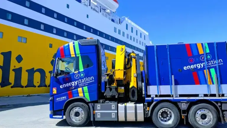 Mobile Energie für Live-Events: 125kVA Twinpack auf Mallorca